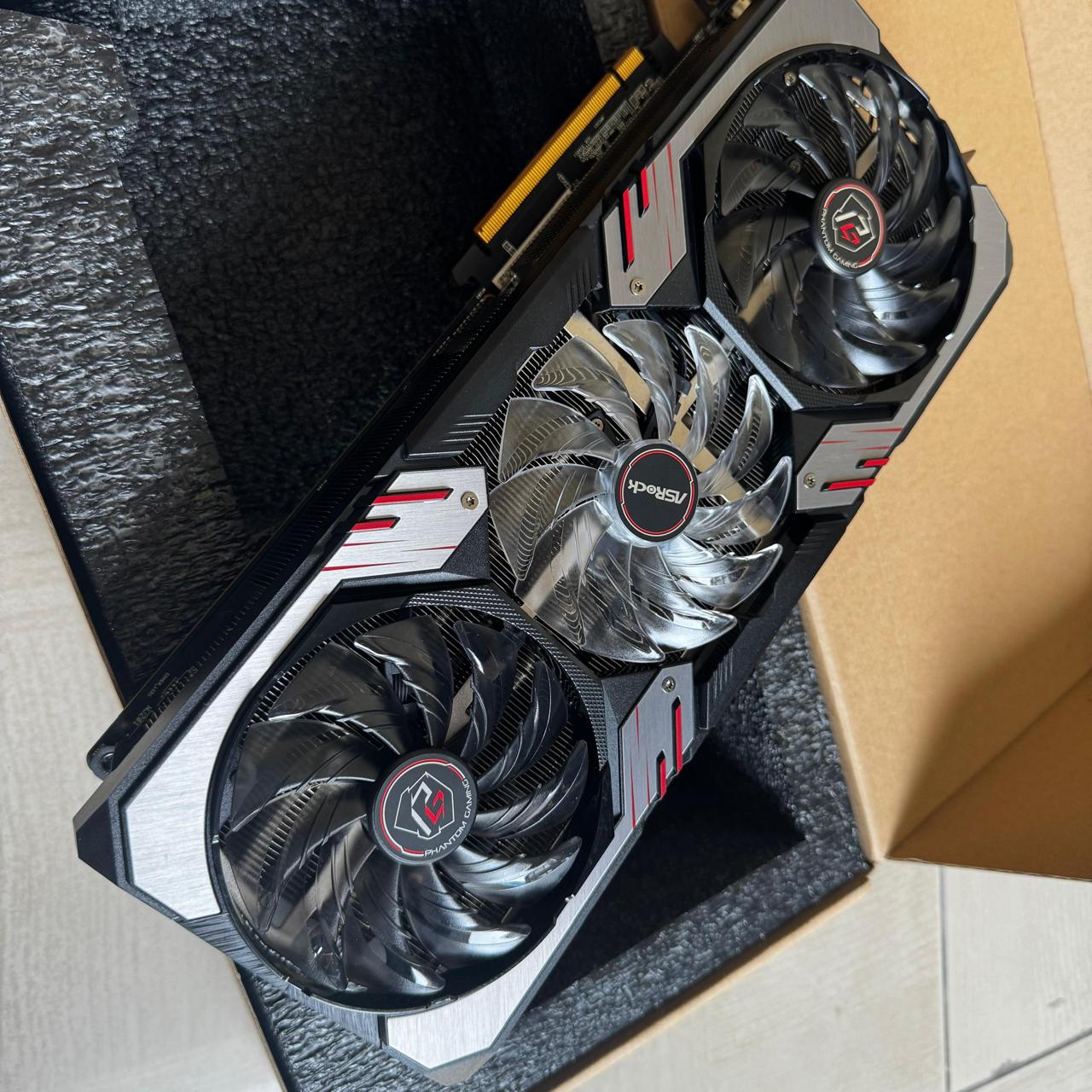 ASRock AMD Radeon RX 6800 XT Phantom Gaming OC 16GB - Best 4K